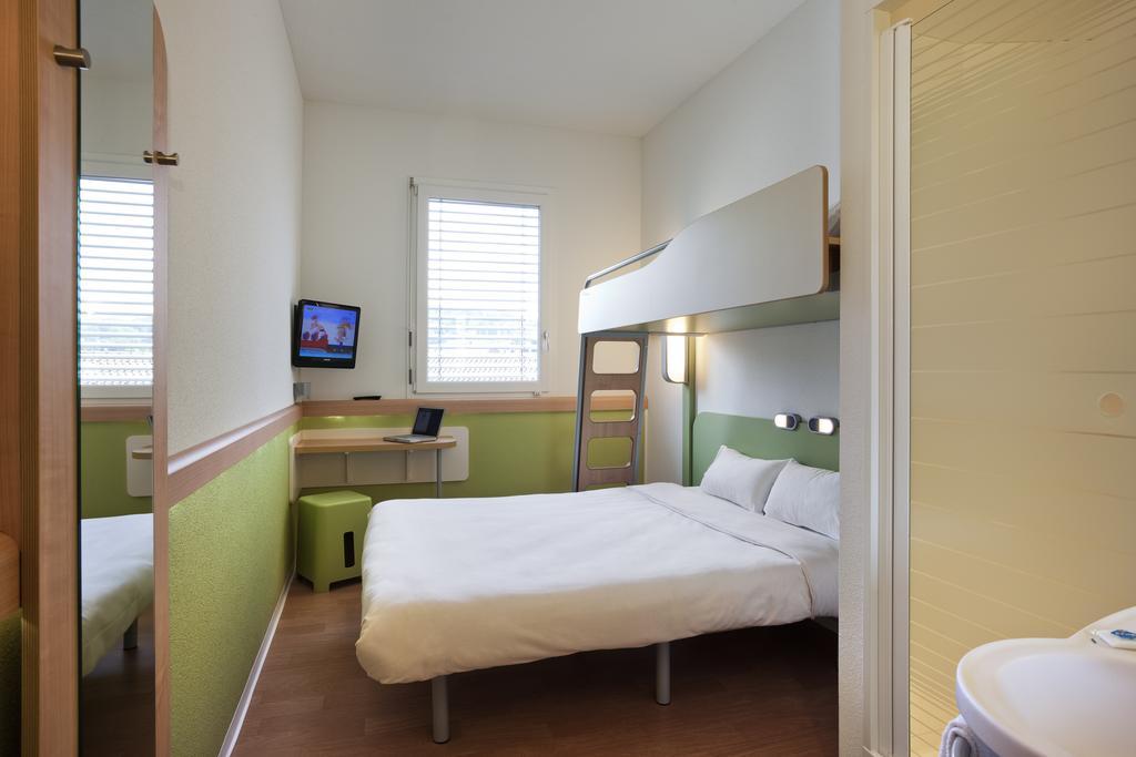 Ibis Budget Basel Pratteln Εξωτερικό φωτογραφία