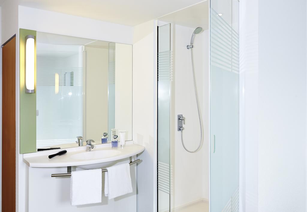 Ibis Budget Basel Pratteln Δωμάτιο φωτογραφία