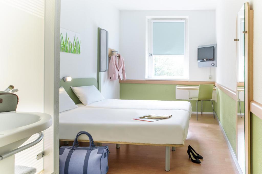 Ibis Budget Basel Pratteln Εξωτερικό φωτογραφία